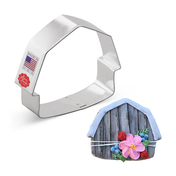 Ann Clark Barn Cookie Cutter