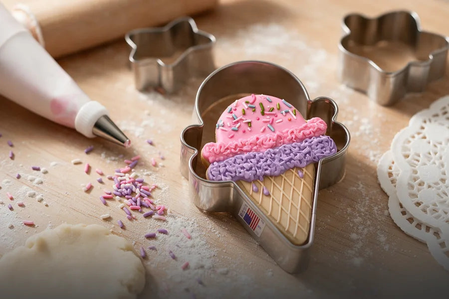 Decorate Some Cookies